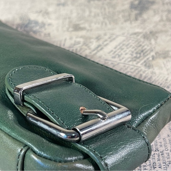 banana republic leather clutch bag with 2 buckles on front - Picture 10 of 11